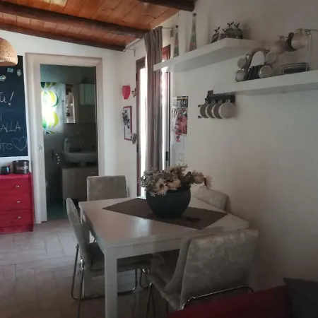 Apartment Casa Vacanze Terra Del Sole