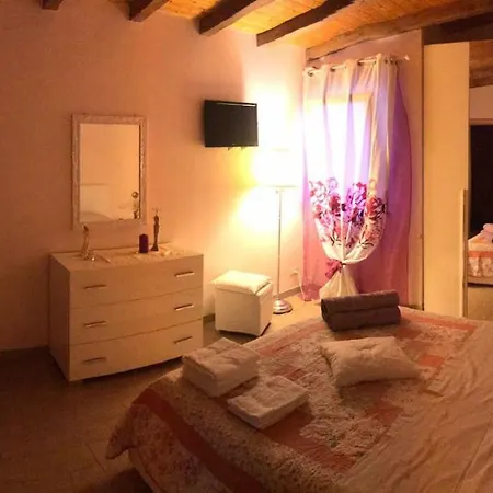 Casa Vacanze Terra Del Sole Apartment